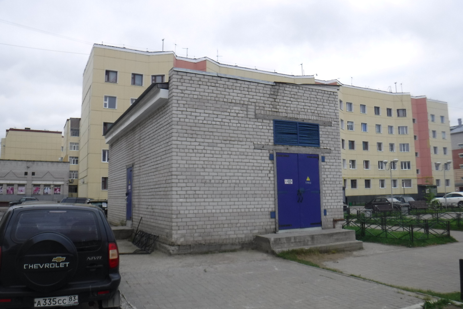 Нарьян-Мар, Улица Ленина, 27*