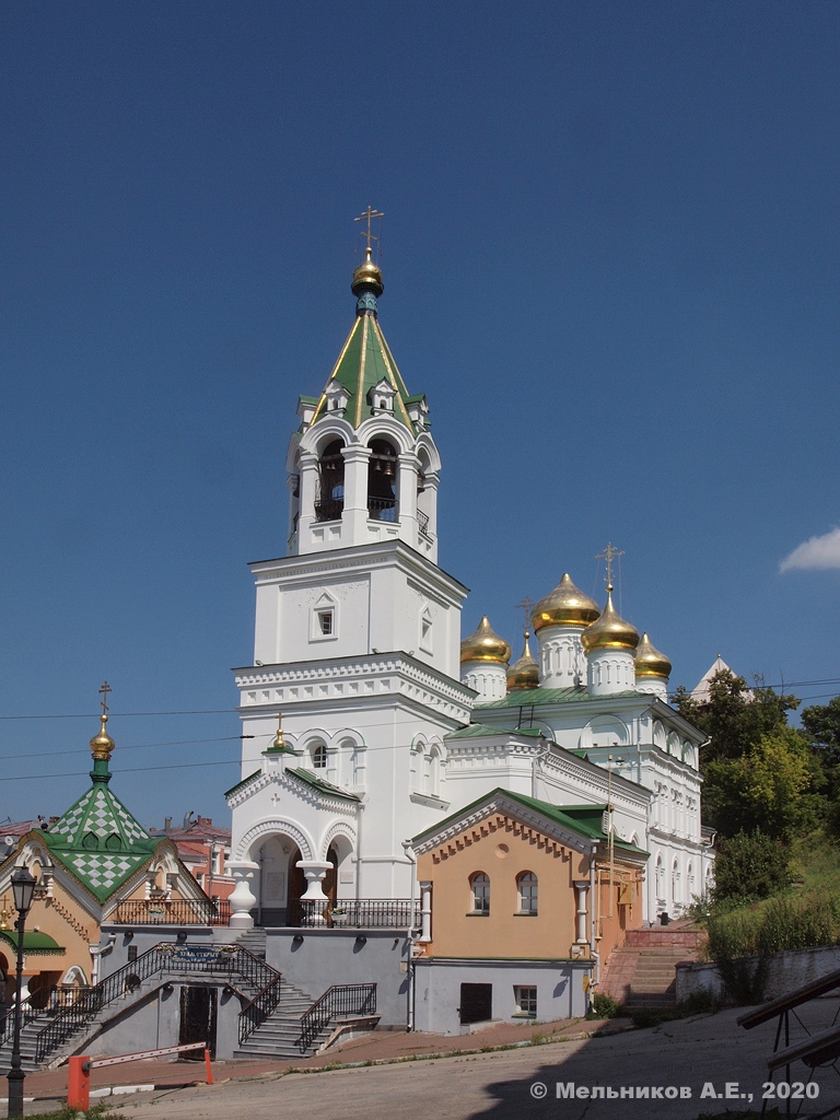 Nizhny Novgorod, Рождественская улица, 1Б (церковь); Рождественская улица, 1Б (сторожка)