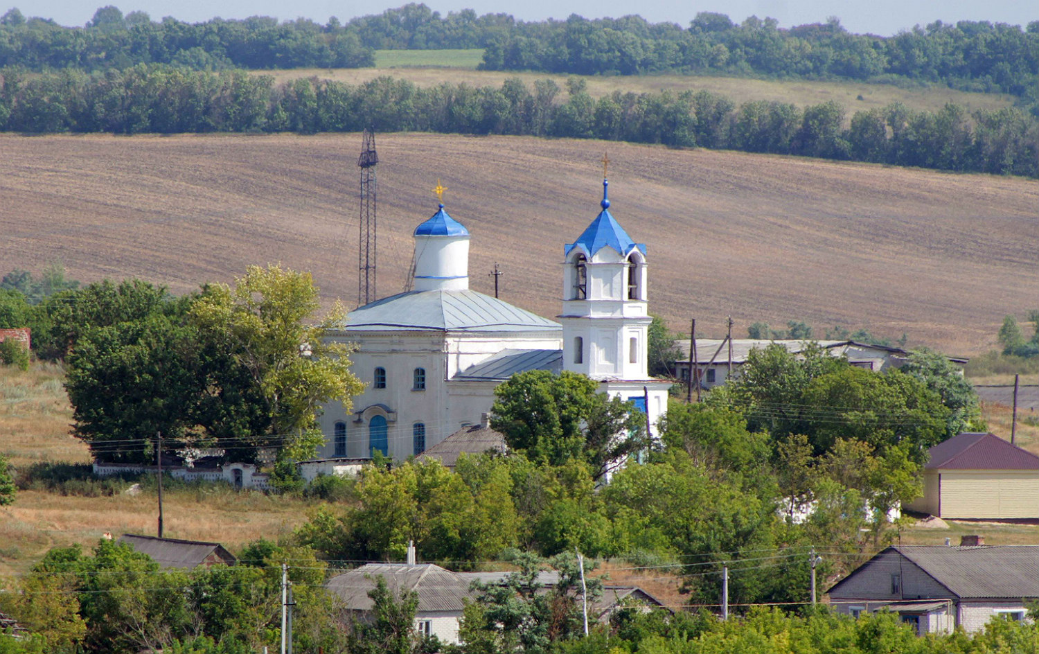 Острогожский район, прочие н.п., с. Ближняя Полубянка, Центральная улица, 5А