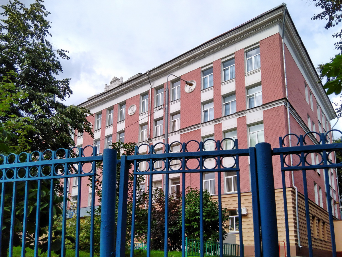 Москва, Староалексеевская улица, 1