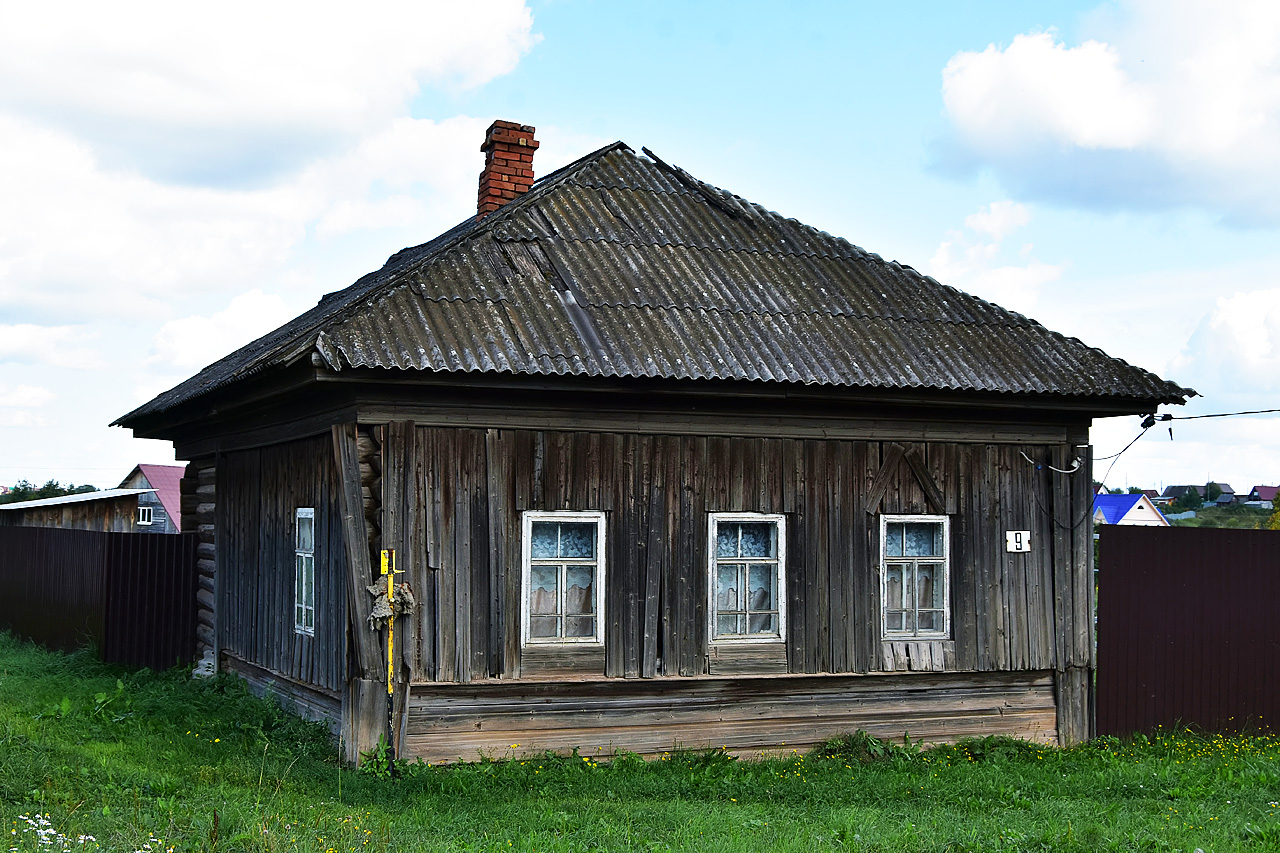 Пермский район, прочие н.п., с. Башкултаево, улица Мавлютова, 9