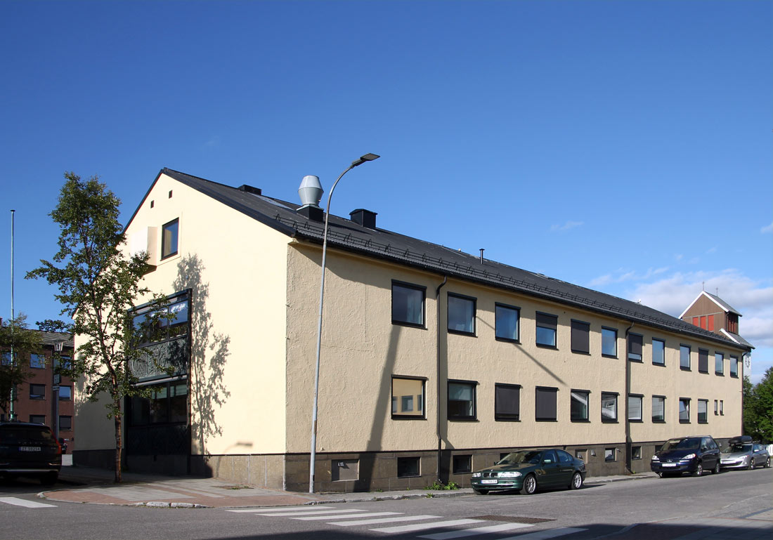 Киркенес, Rådhusplassen, 4