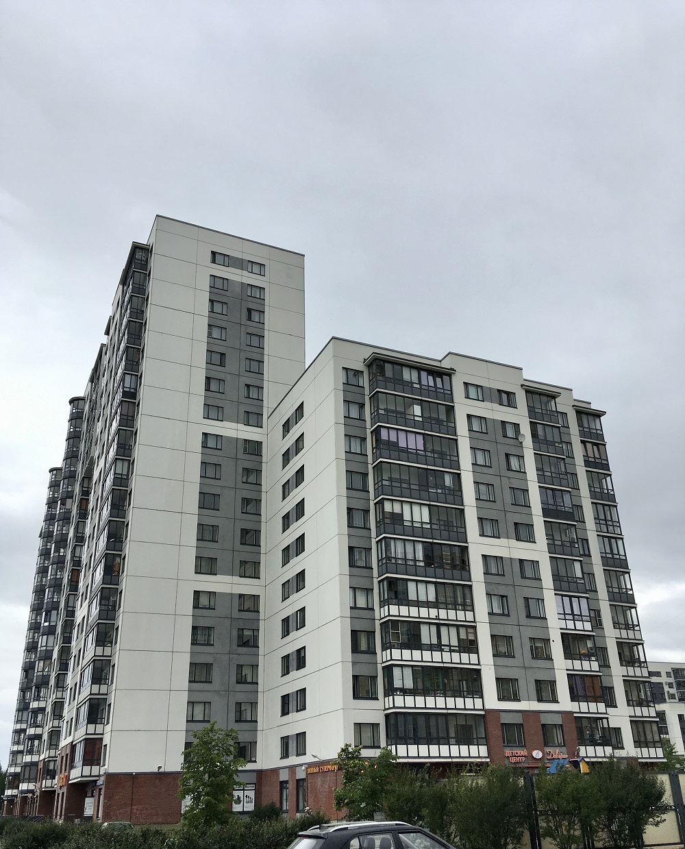 Санкт-Петербург, Улица Оптиков, 51 корп. 1