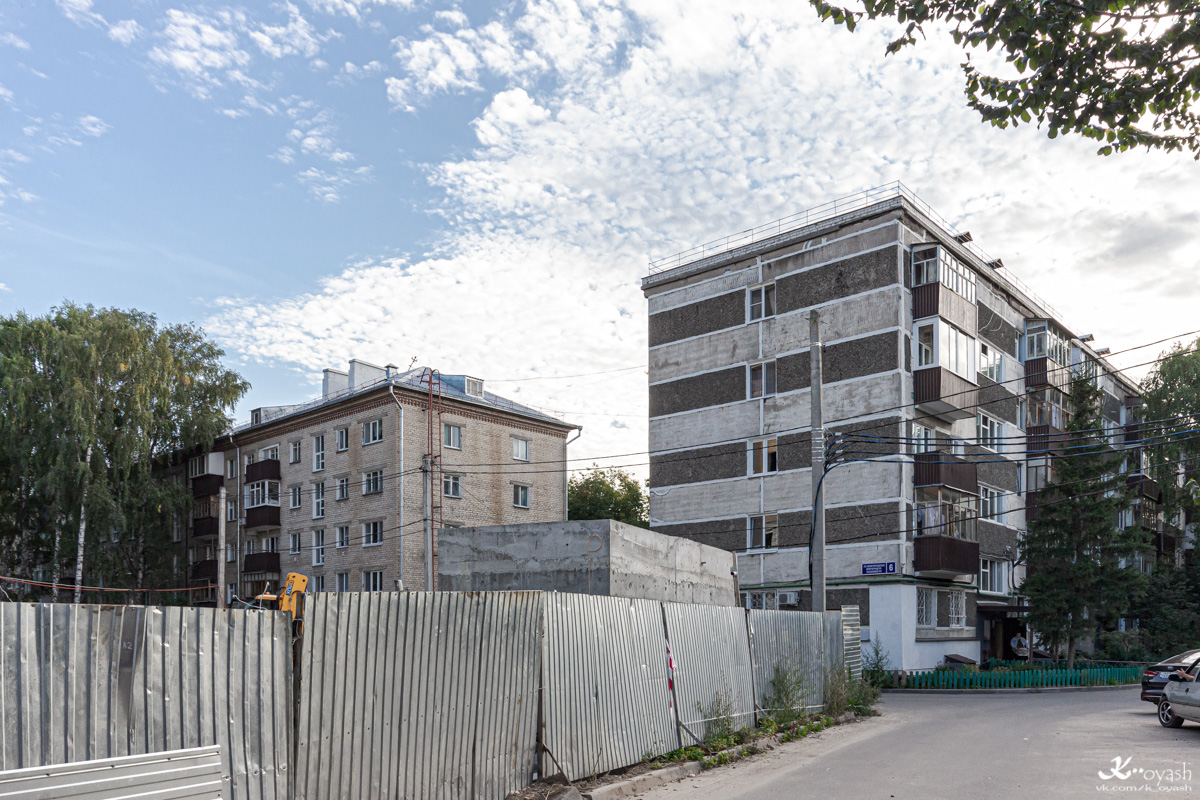 Casáin, Волгоградская улица, 10; Волгоградская улица, 6