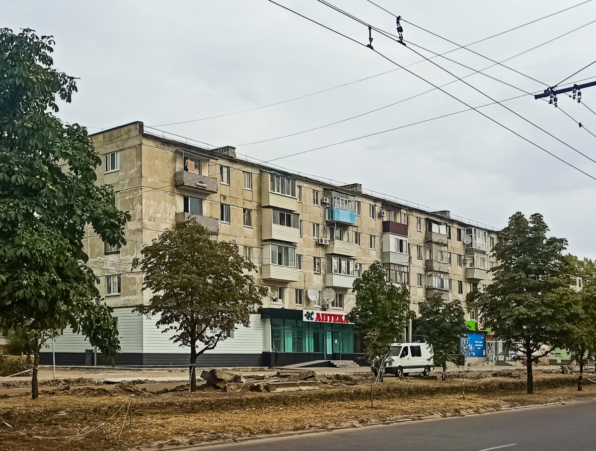 Северодонецк, Гвардейский проспект, 27