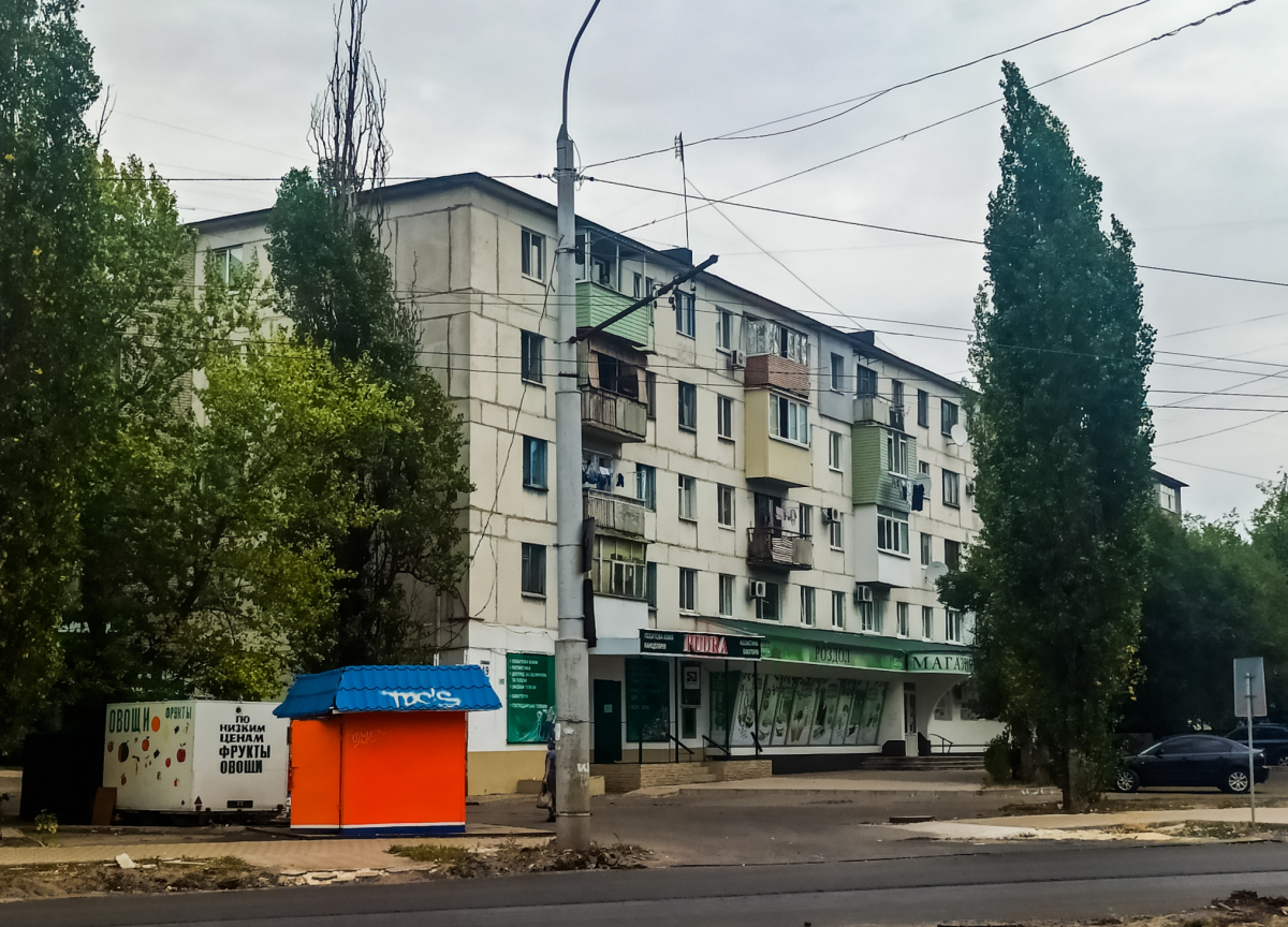 Северодонецк, Гвардейский проспект, 49