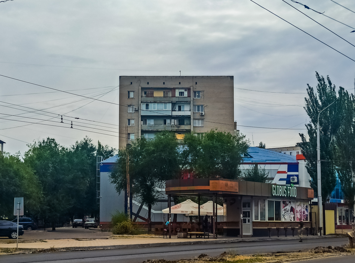 Северодонецк, Гвардейский проспект, 51; Гвардейский проспект, 51*