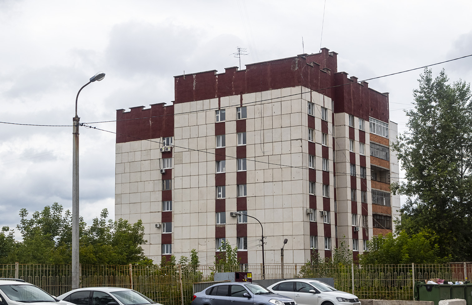 Уфа, Российская улица, 33/4