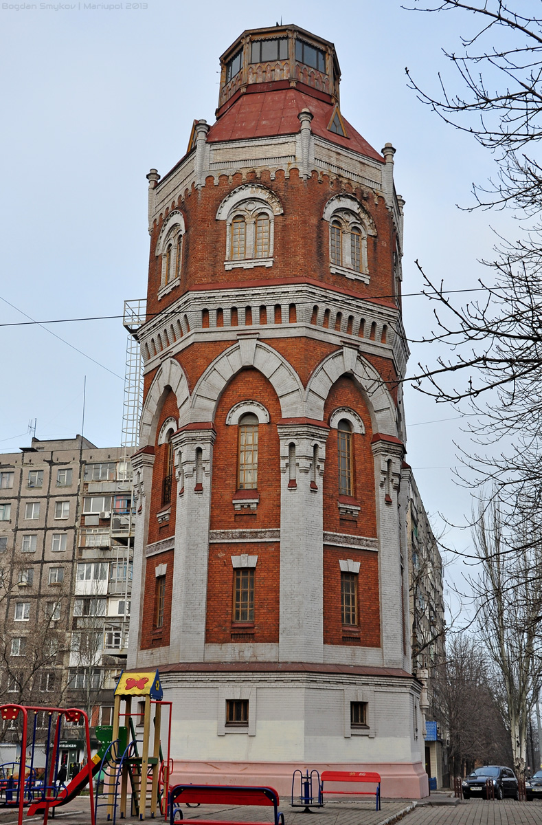 Мариуполь, Улица Архитектора Нильсена, 36