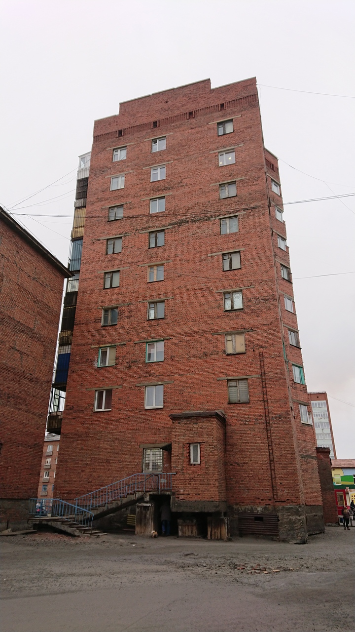 Norilsk, Улица Комсомольская, 48А