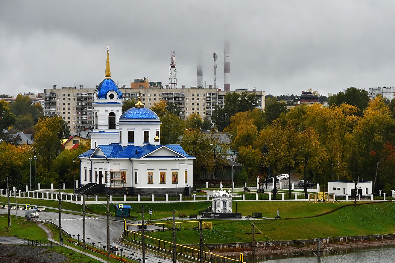 Добрянка, Советская улица, 4; Советская улица, (?); Улица Энгельса, 6