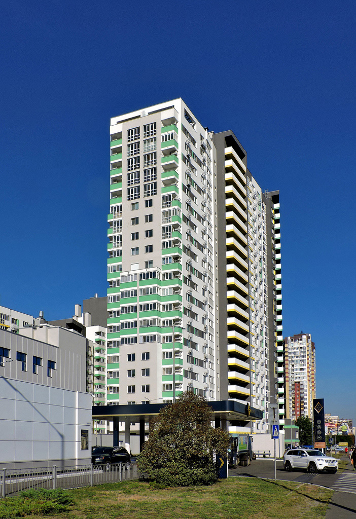 Киев, Харьковское шоссе, 210