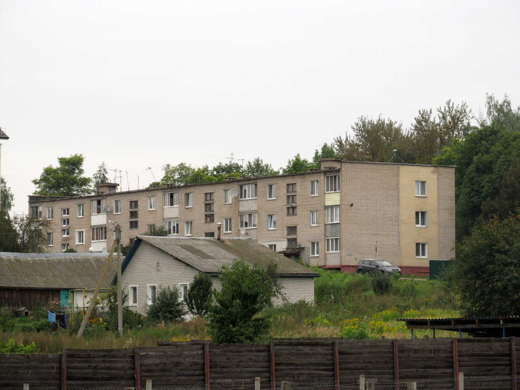 Октябрьский, Центральная улица, 21