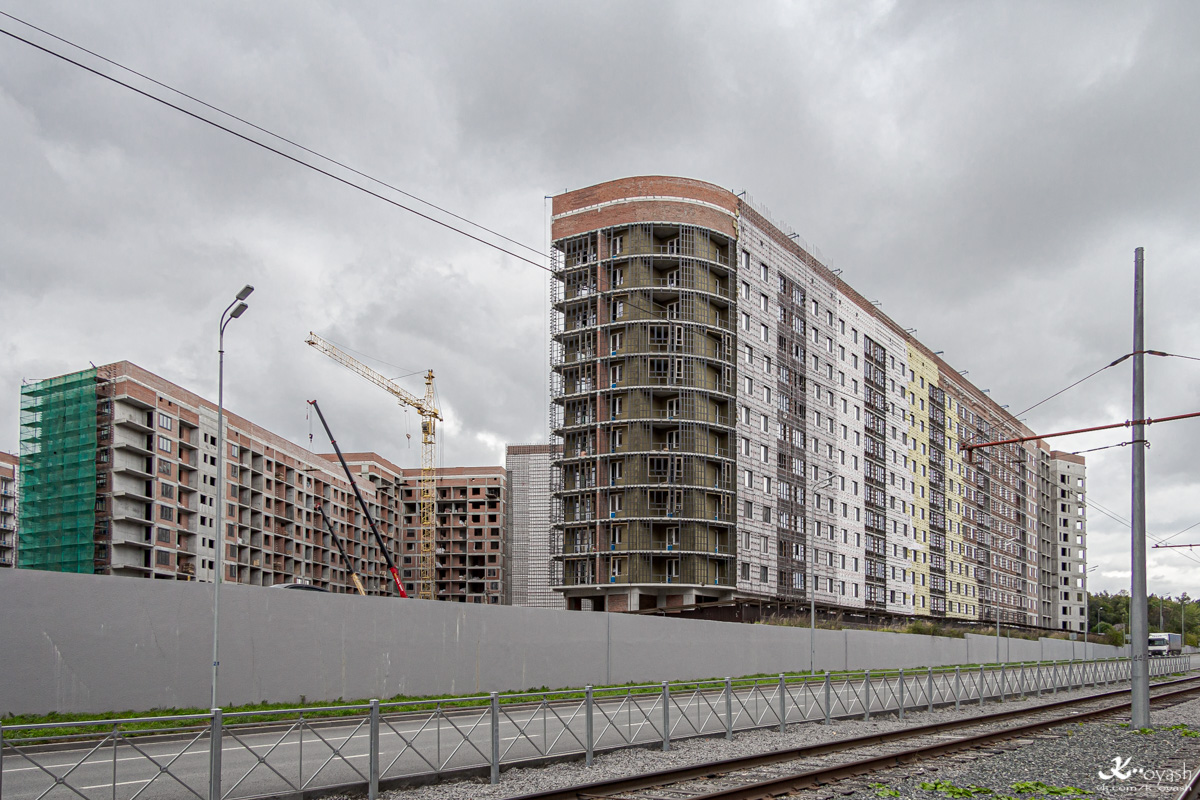 Казань, Улица Баки Урманче, 4 корп. 4; Улица Баки Урманче, 4 корп. 2