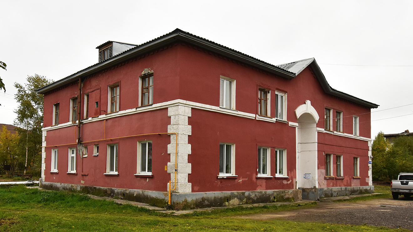 Чусовой, Переездная улица, 7