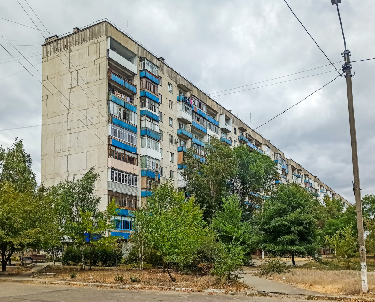 Рубежное, Улица Строителей, 30
