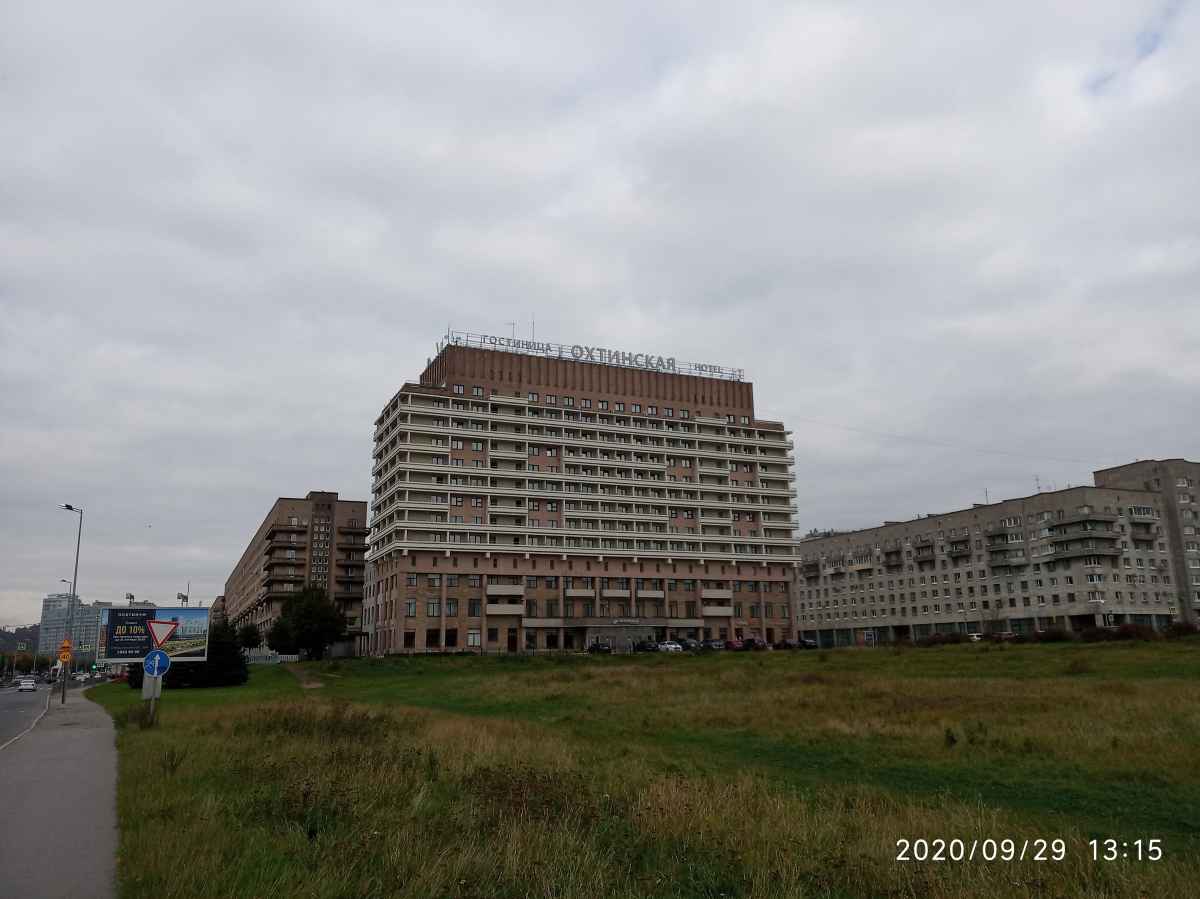 Санкт-Петербург, Большеохтинский проспект, 4; Свердловская набережная, 64; Большеохтинский проспект, 11 корп. 1