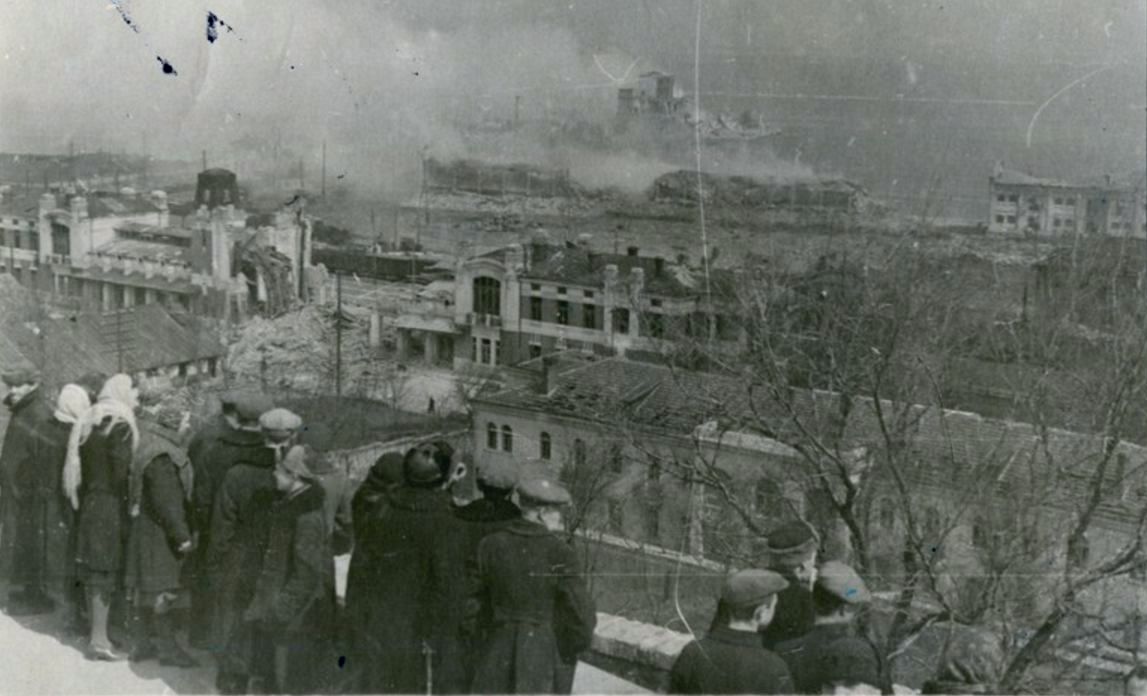 Odesa, Приморська вулиця, 3а; Приморська вулиця, 8-10