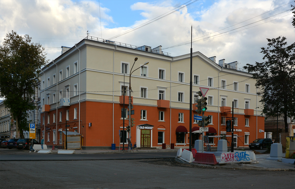 Пермь, Комсомольский проспект, 14