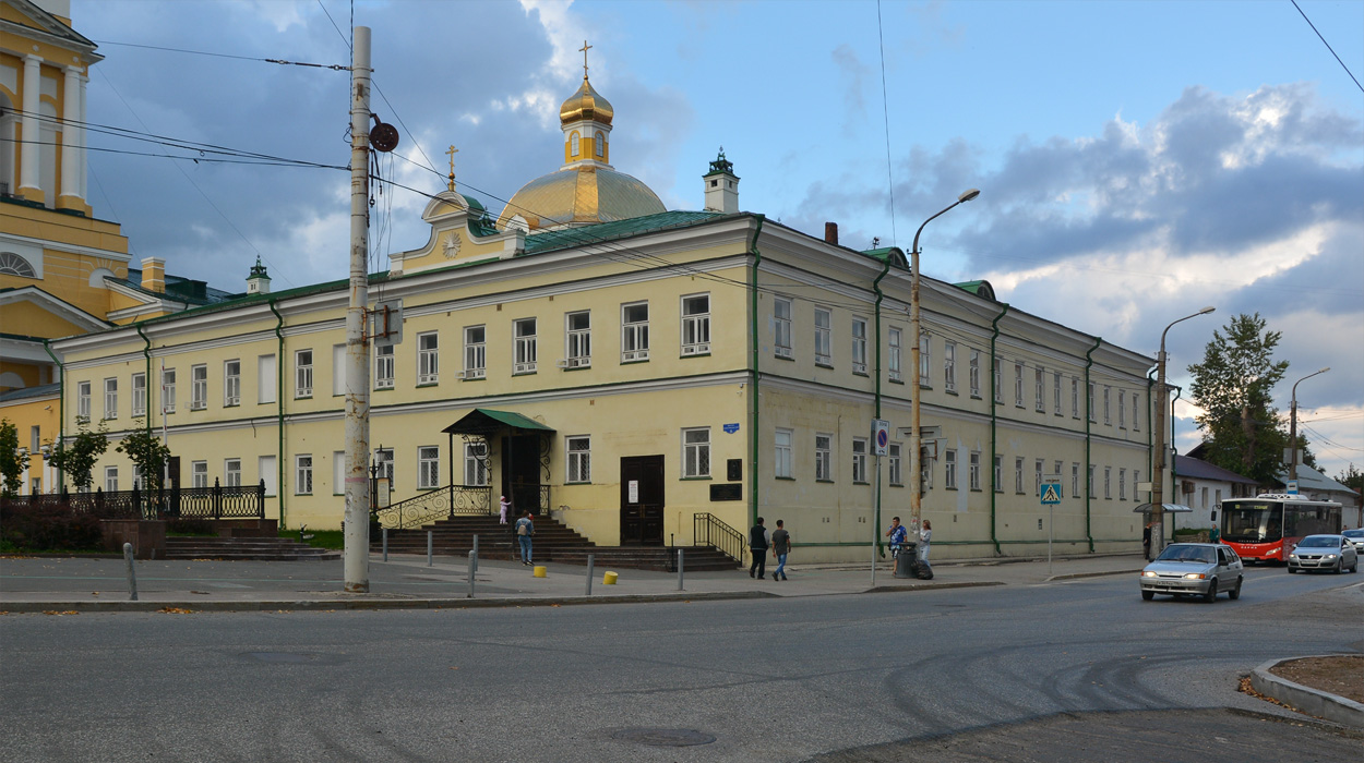 Пермь, Комсомольский проспект, 6