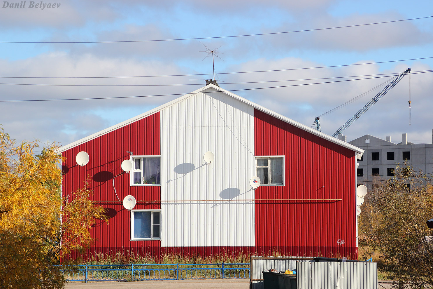 Искателей, Улица Монтажников, 17Г