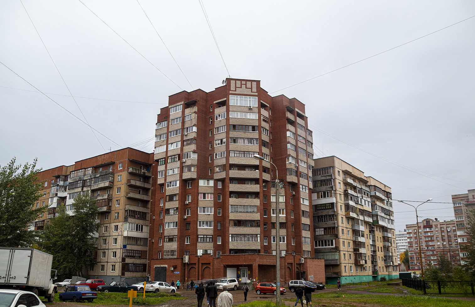Ufa, Улица Георгия Мушникова, 17/3; Улица Георгия Мушникова, 17/2