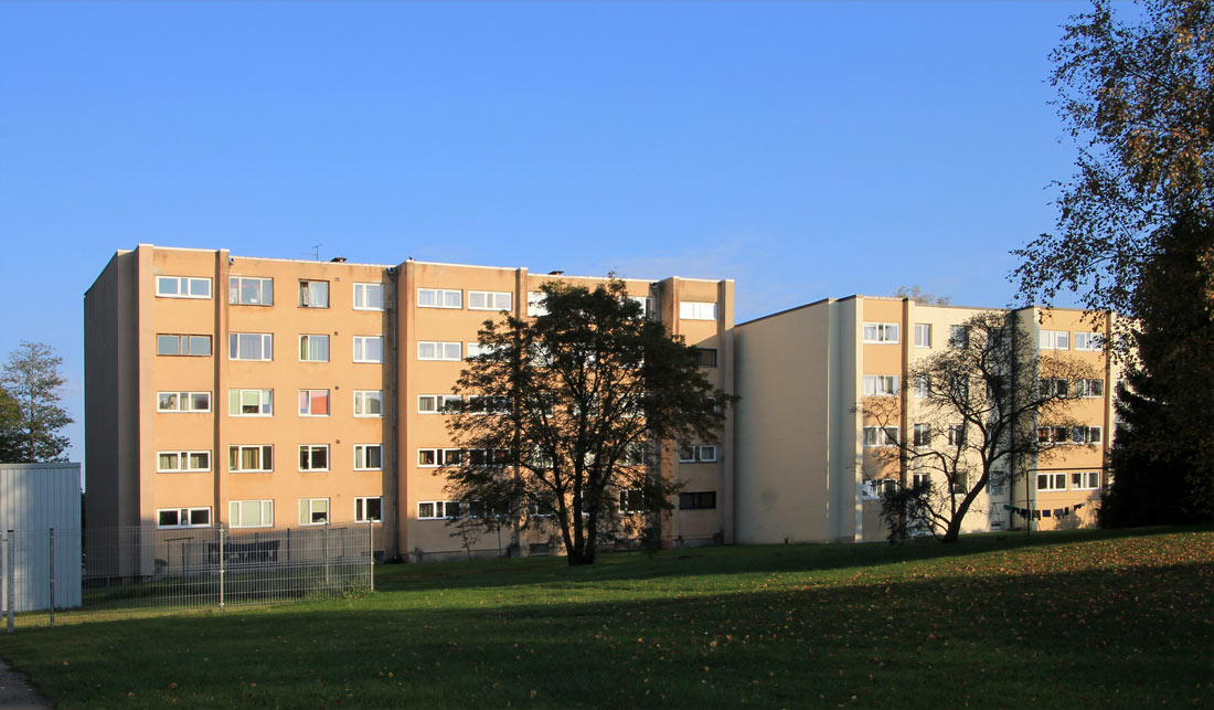 Саку, Tallinna maantee, 19; Tallinna maantee, 21