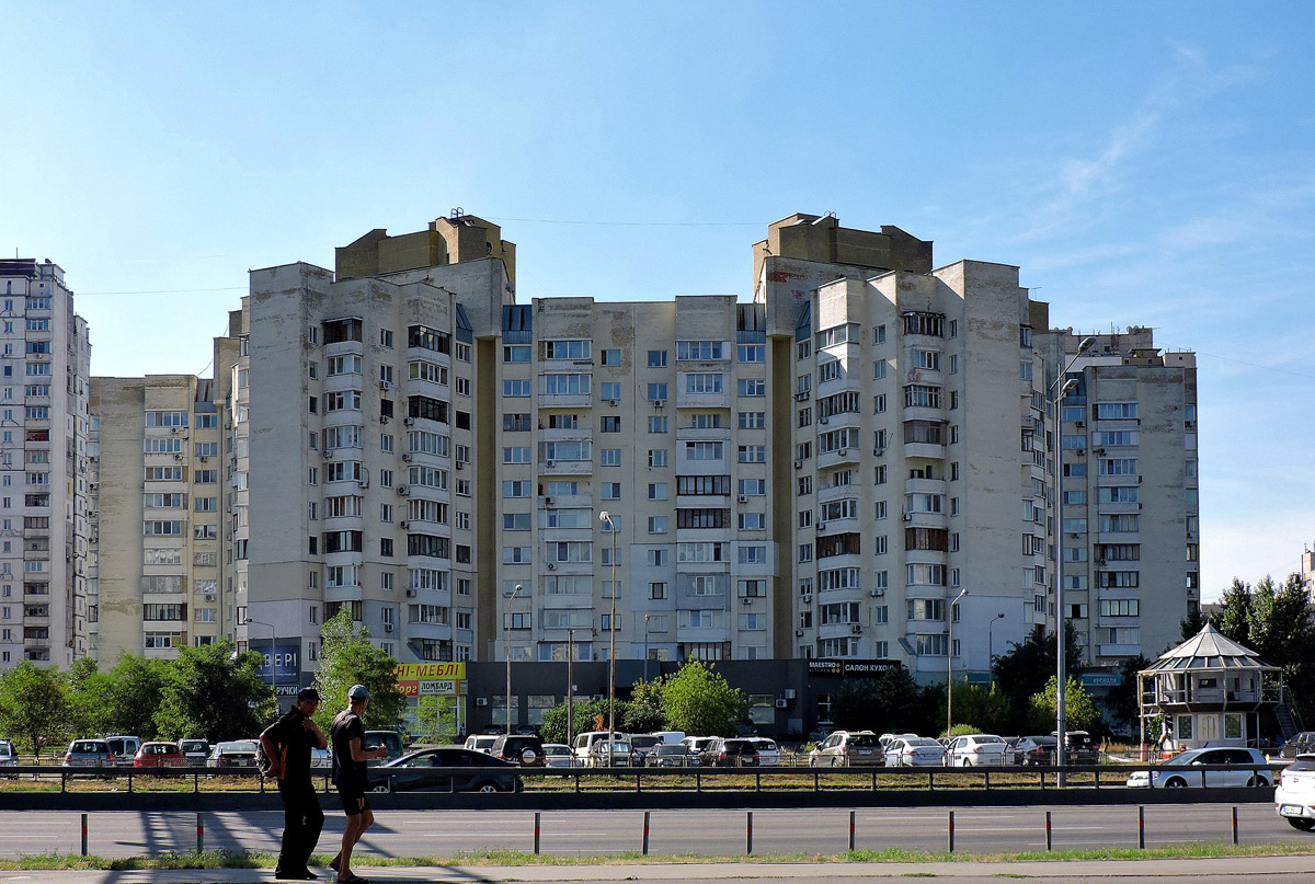 Киев, Проспект Николая Бажана, 30