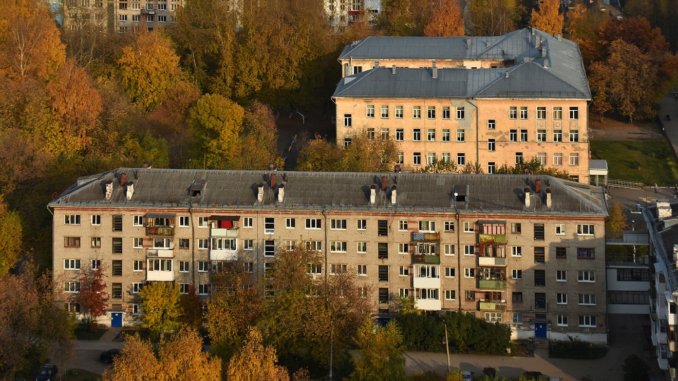 Пермь, Улица Юнг Прикамья, 35; Улица Адмирала Ушакова, 24