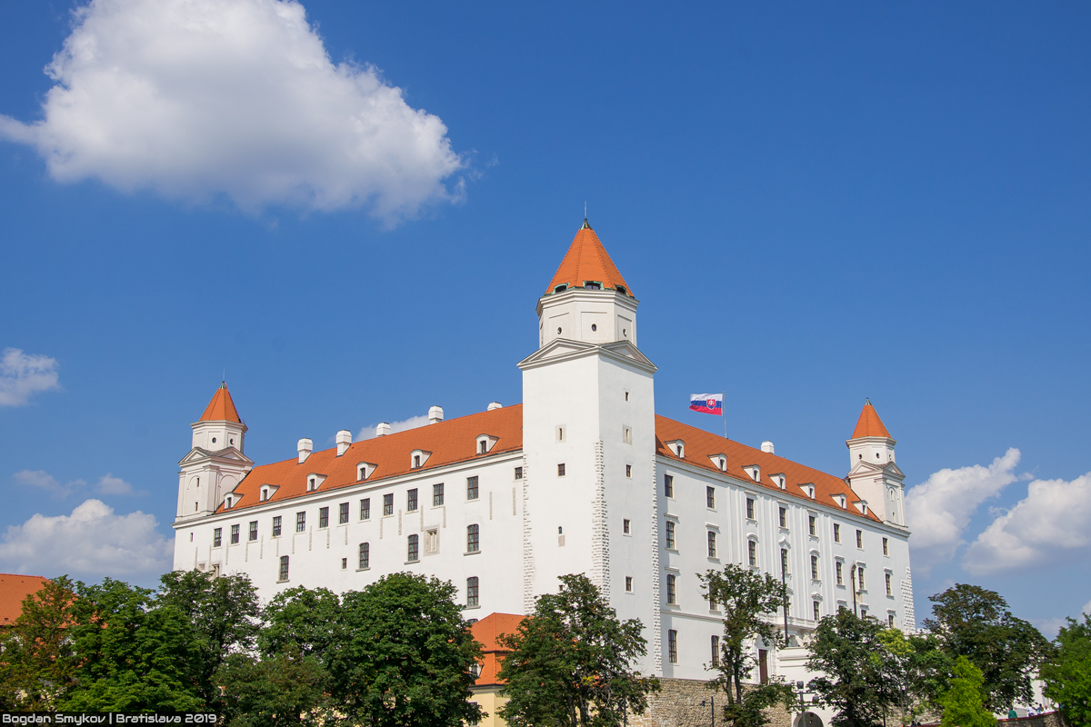 Братислава, Zámocká ulica, 2
