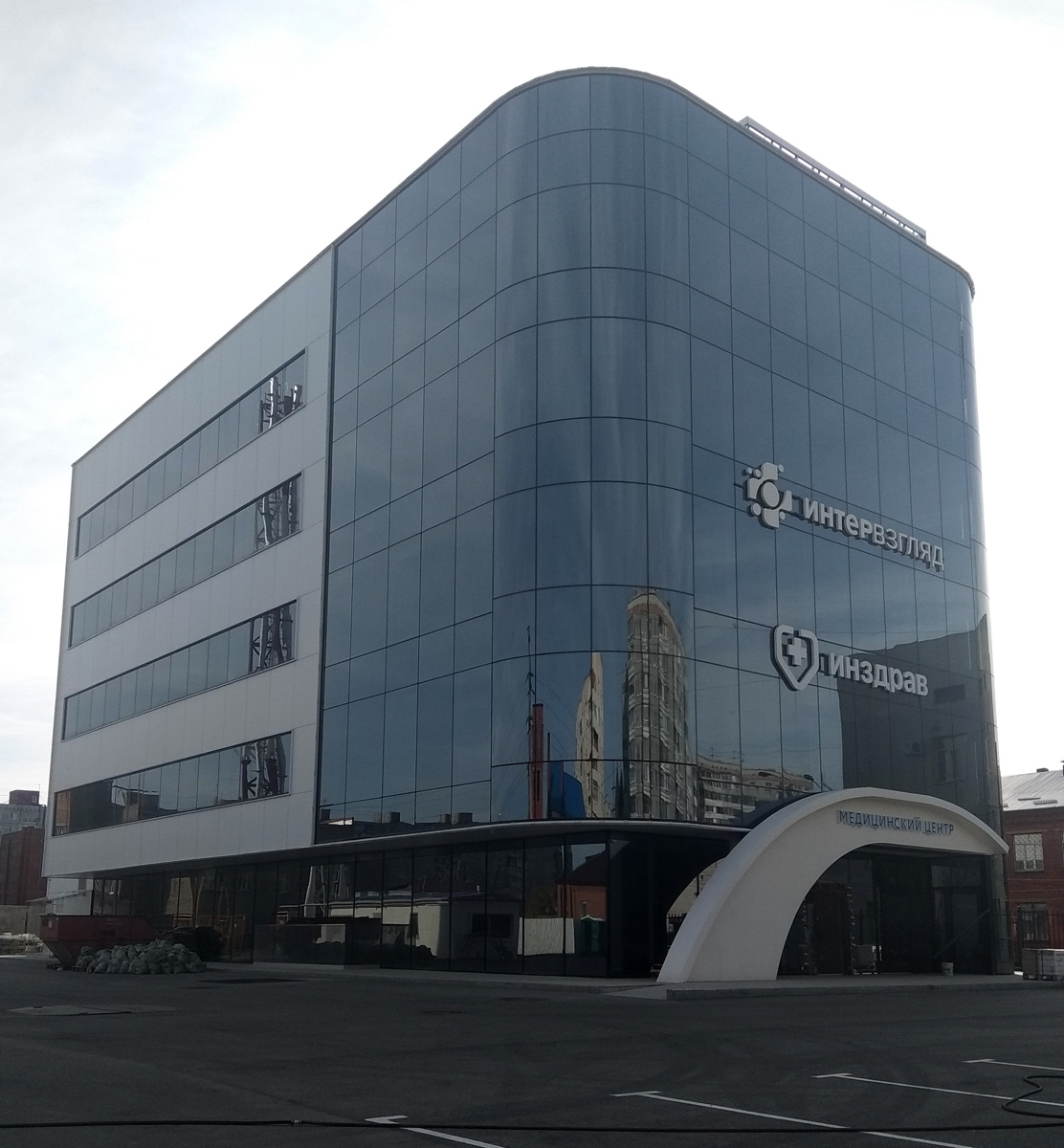 Omsk, Улица 10 лет Октября, 102