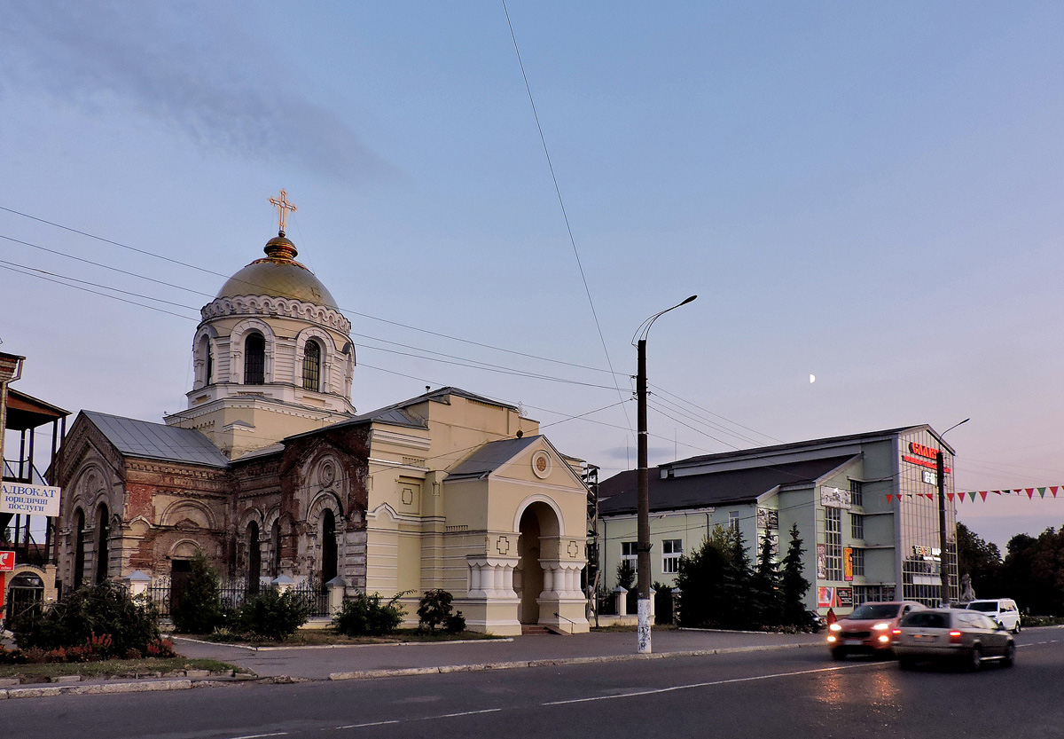Ахтырка, Улица Независимости, 25; Улица Независимости, 27