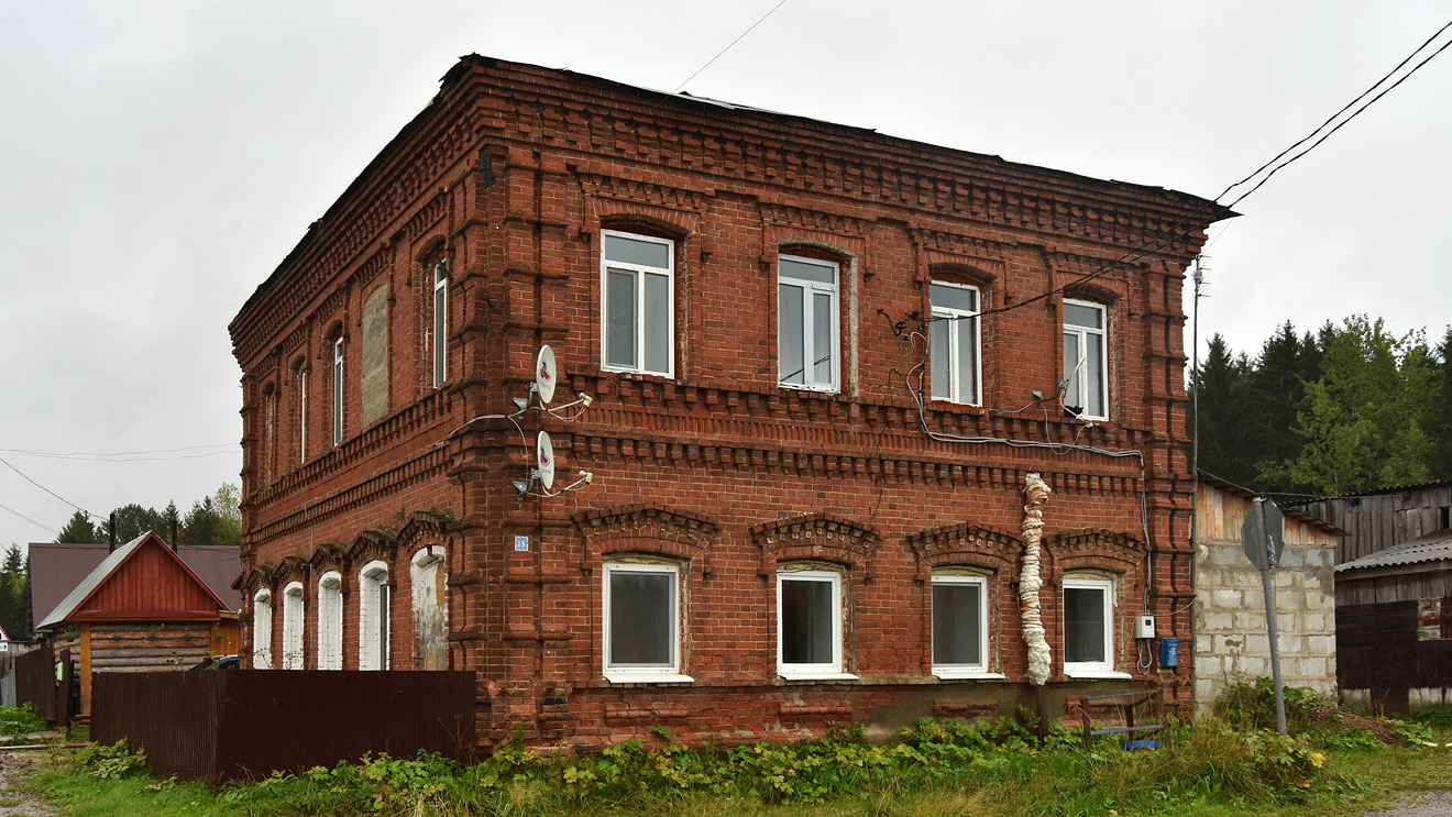 Добрянский городской округ, прочие н.п., Дер. Нижнее Задолгое, Трактовая улица, 15