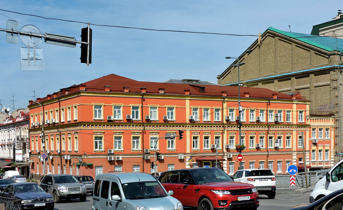 Киев, Улица Петра Сагайдачного, 4