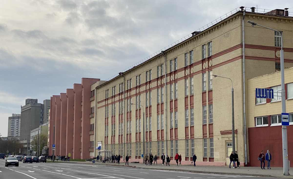 Минск, Улица Платонова, 45; Улица Платонова, 45 корп. 1