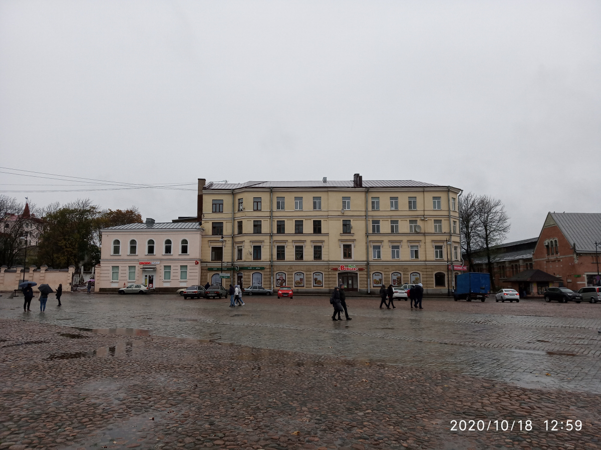 Vyborg, Красноармейская улица, 20; Улица Северный Вал, 21