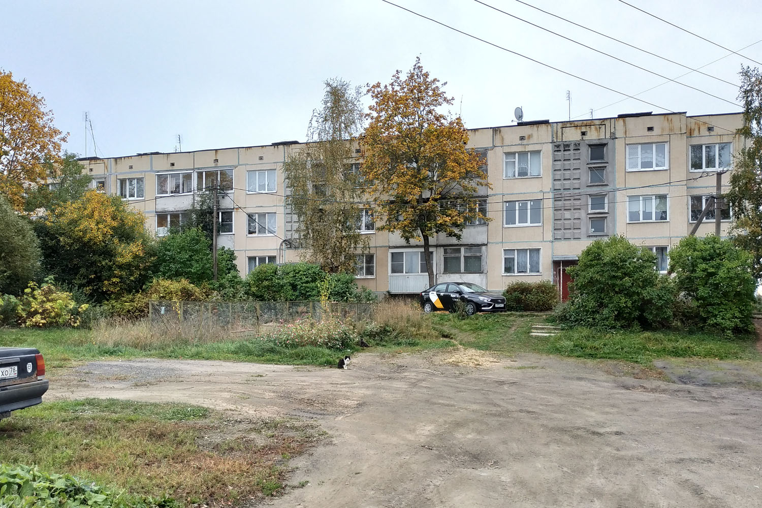Приозерский район, прочие н. п., Снегирёвка, Майская улица, 1