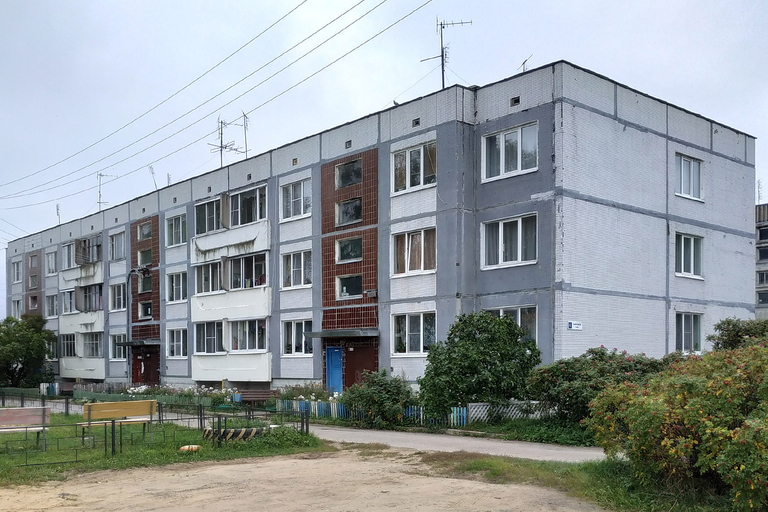 Приозерский район, прочие н. п., Снегирёвка, Набережная улица, 4