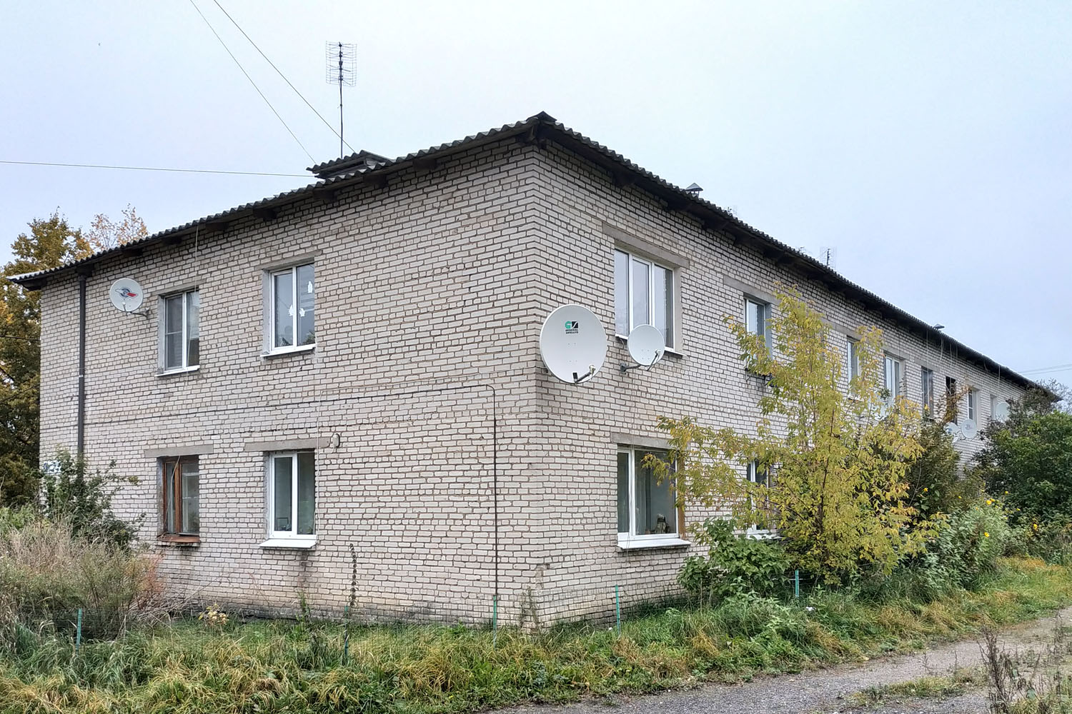 Priozersk District, other localities, Снегирёвка, Школьная улица, 5а