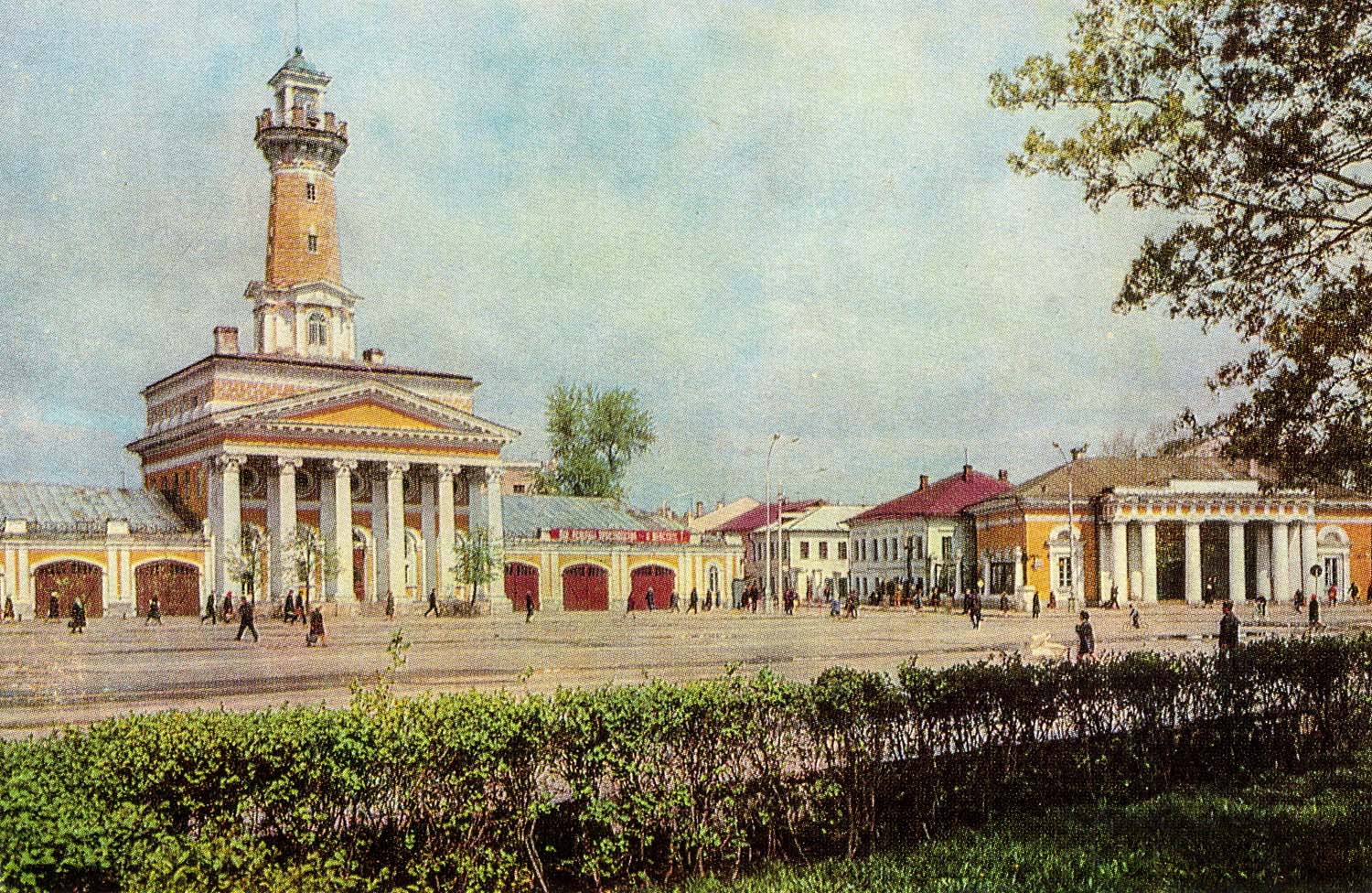 Кострома, Улица Симановского, 1 корп. 2; Улица Ленина, 1 / Улица Симановского, 2