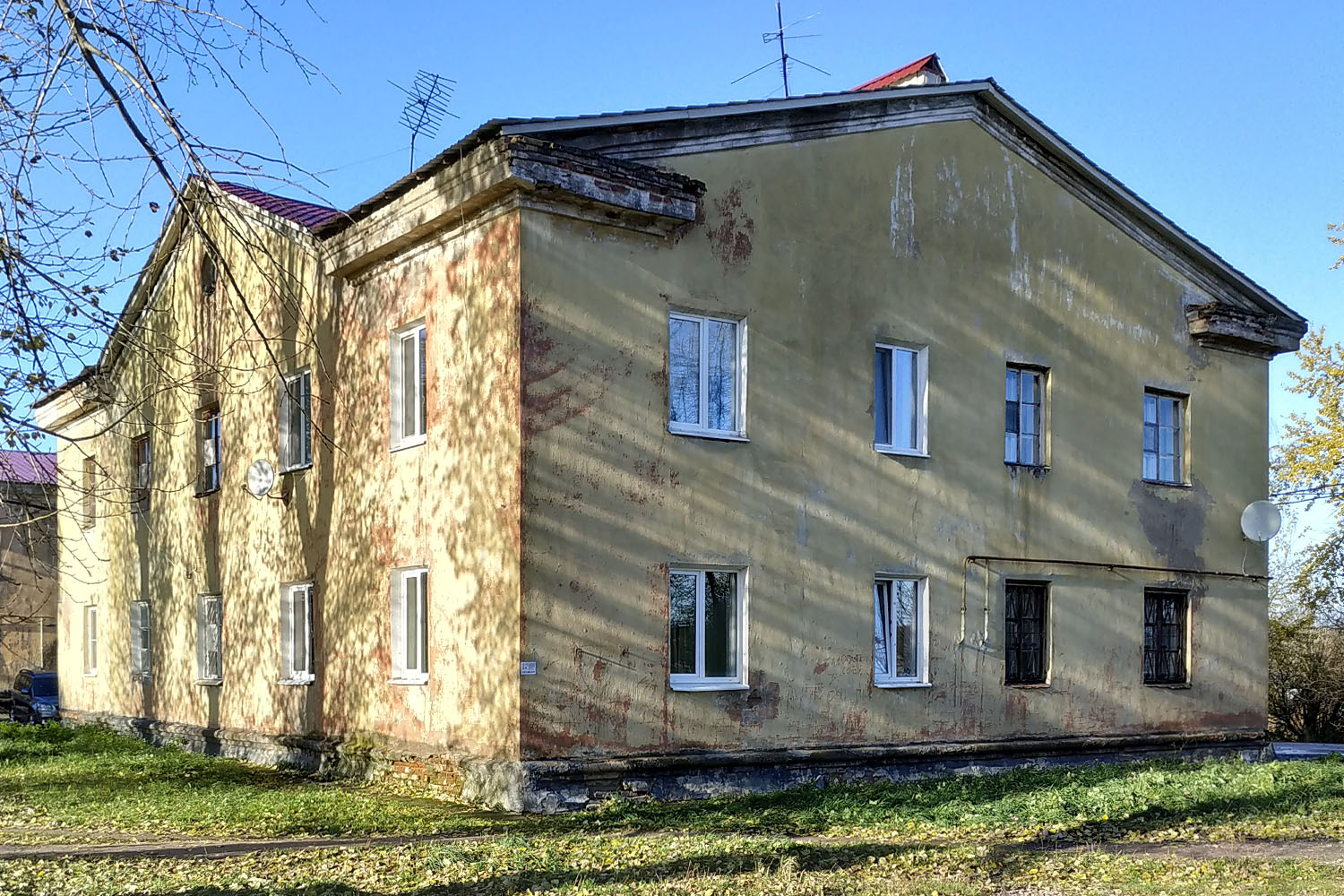 Имени Свердлова, 2-й микрорайон, 25