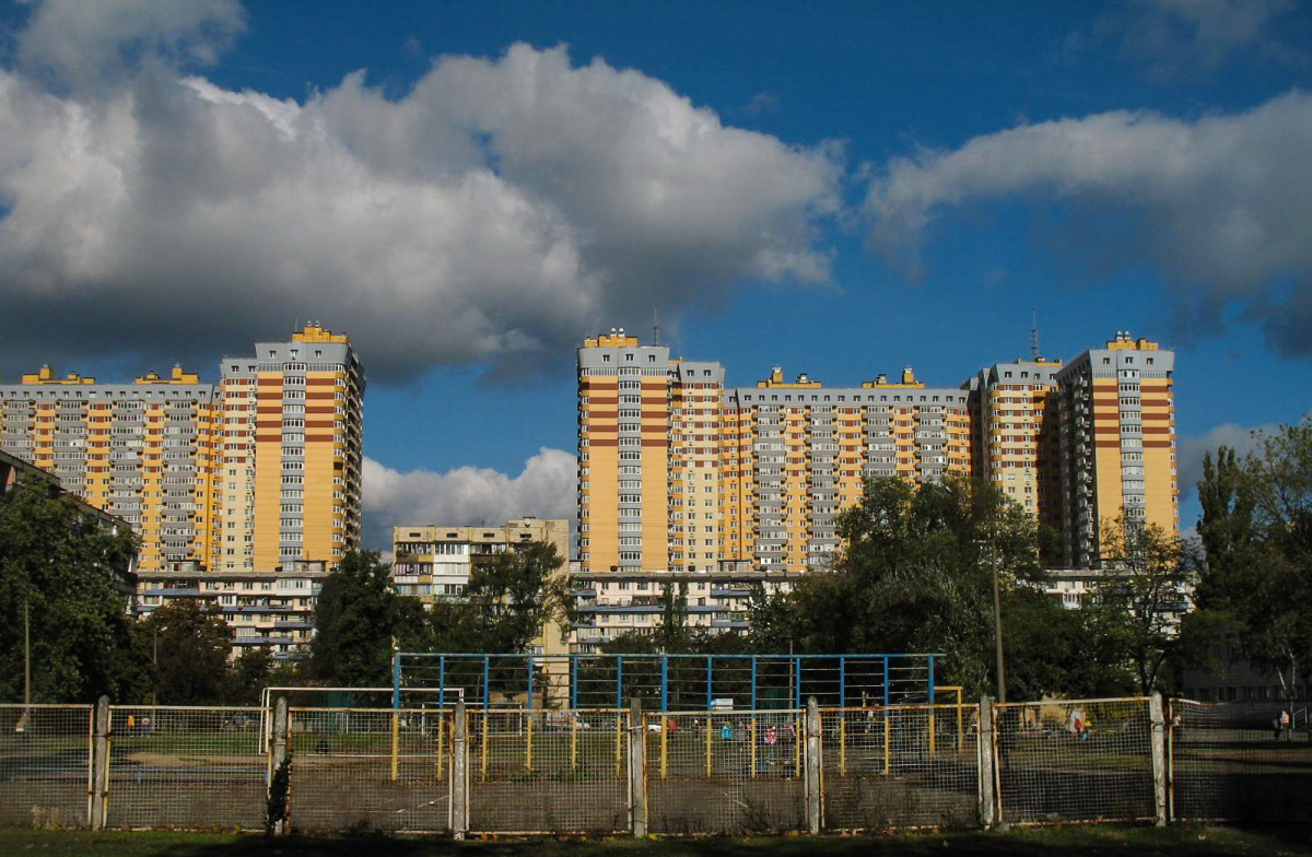 Киев, Улица Юрия Кондратюка, 5