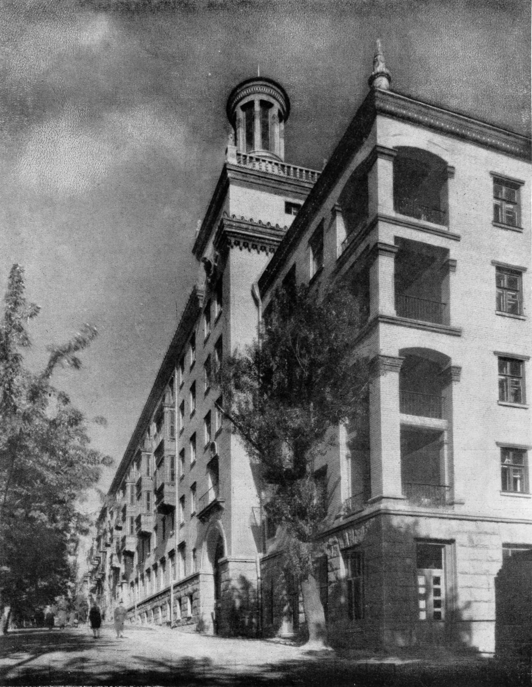Киев, Владимирская улица, 69