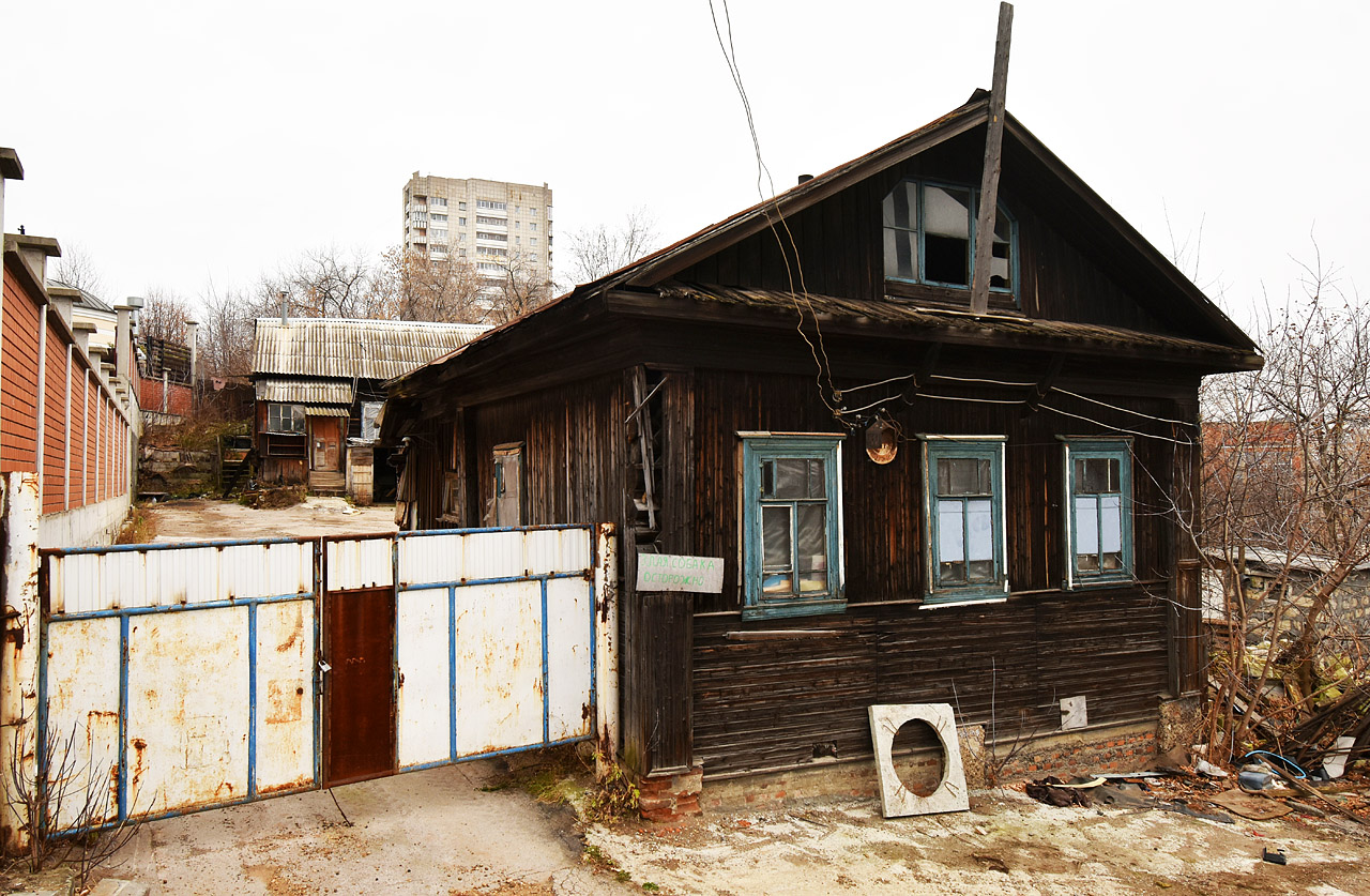 Пермь, Улица Хохрякова, 11