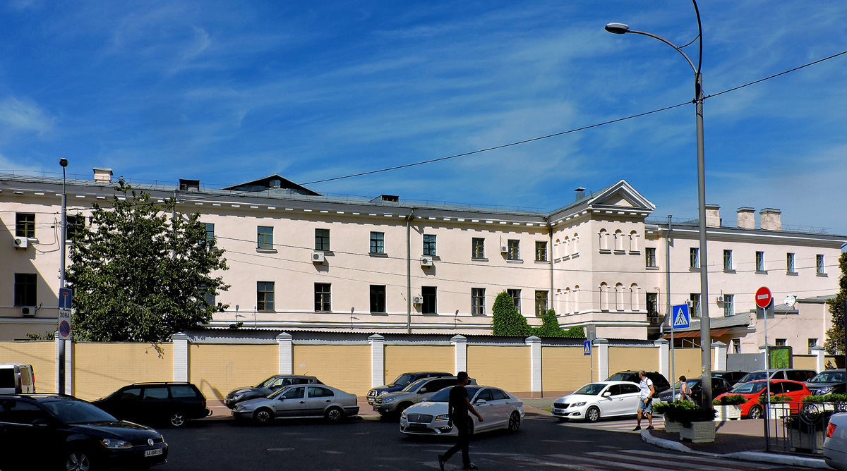 Киев, Ильинская улица, 4