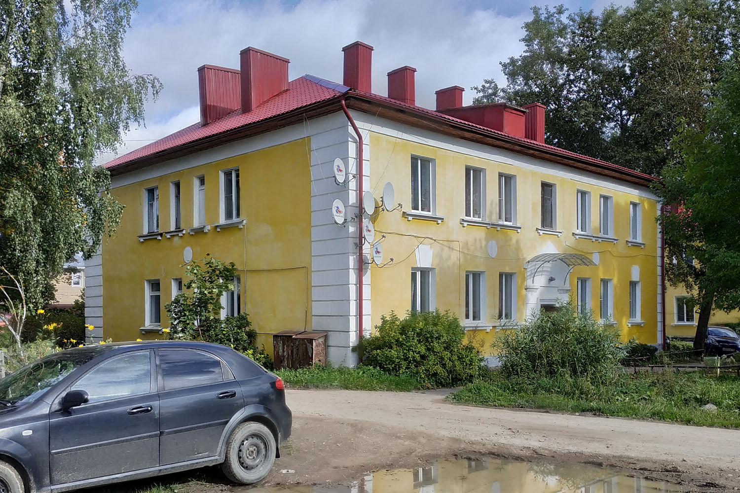 Volosovo, Улица Ветеранов, 2