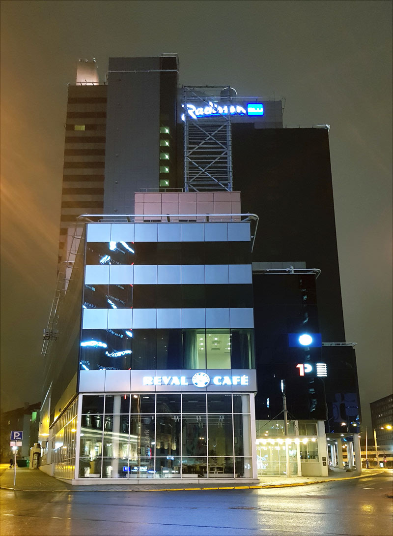 Таллин, Rävala puiestee, 3
