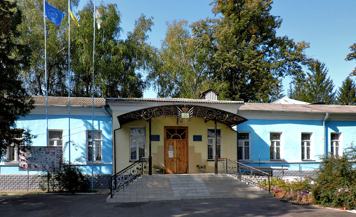 Тростянець, Улица Мира, 6 Тростянець, Улица Мира, 6