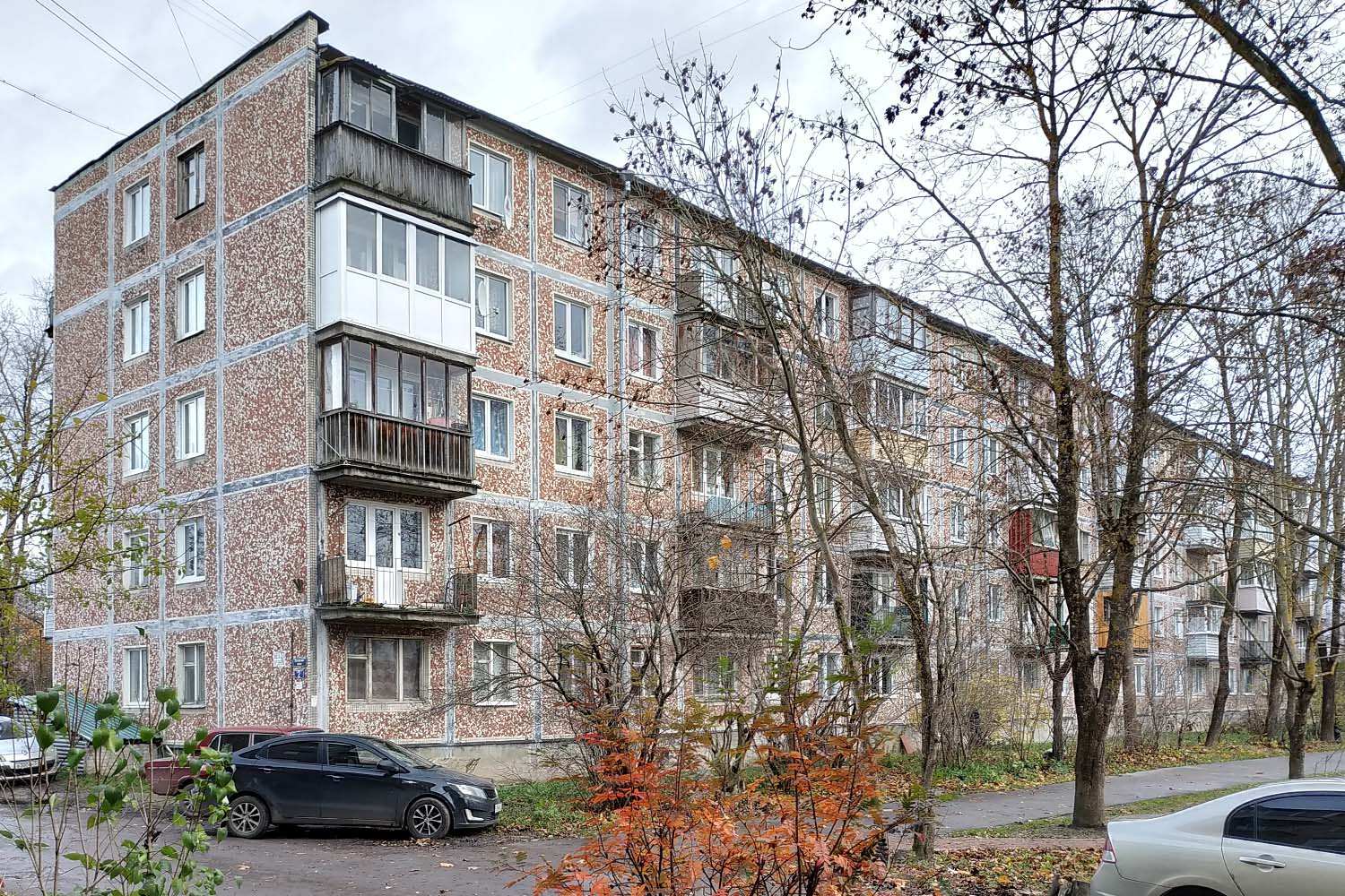 Волосово, Гатчинское шоссе, 2