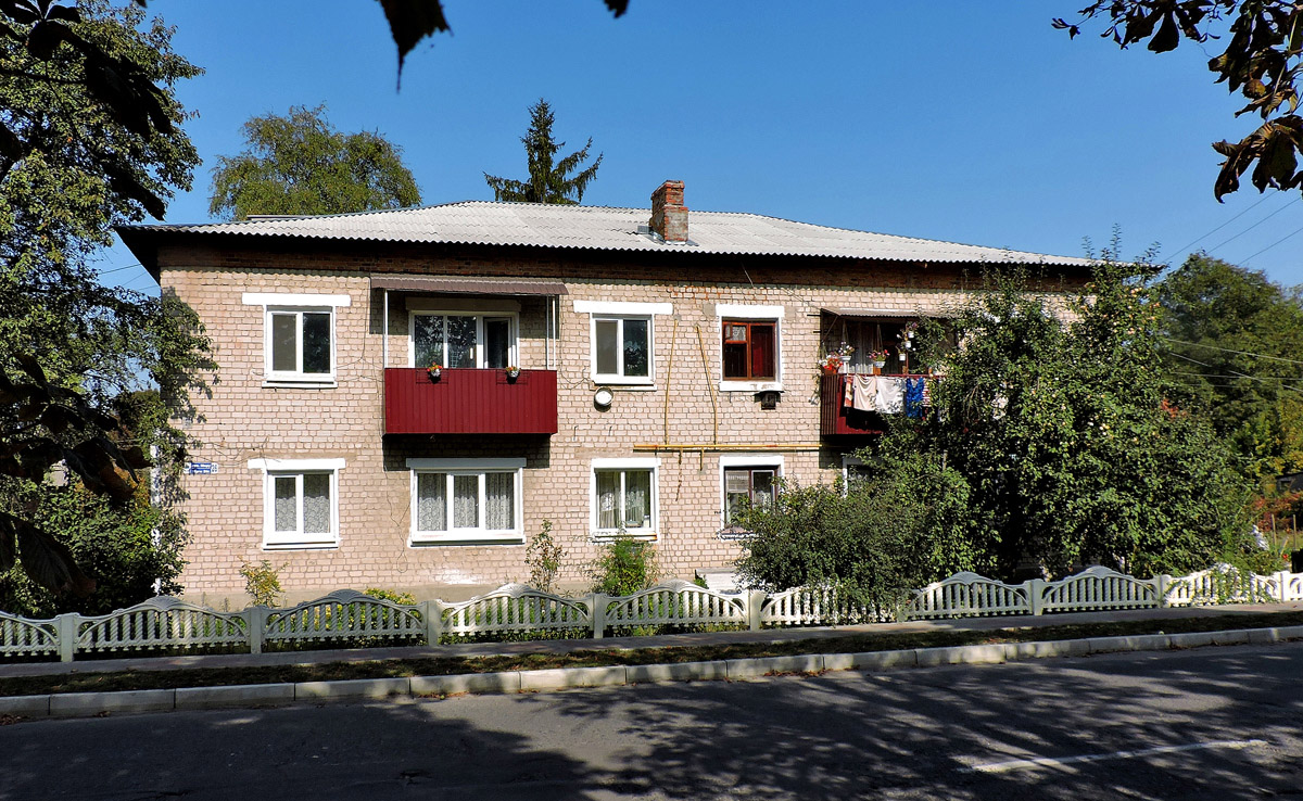Тростянец, Улица Мира, 26